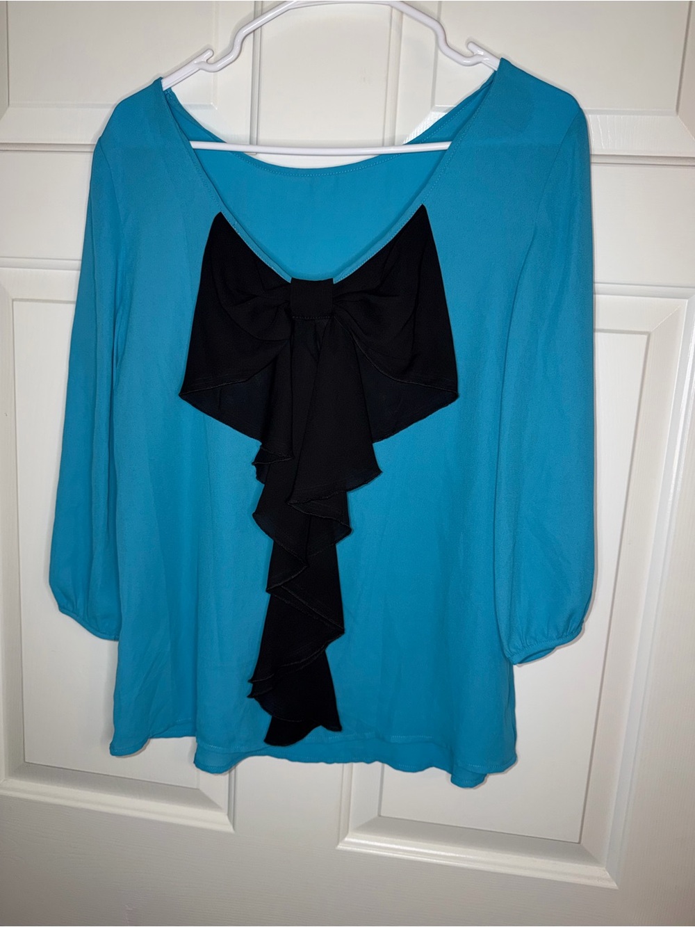 Spence Blue Feminine Sheer Women’s Blouse with Black Ruffle Bow NWT Small